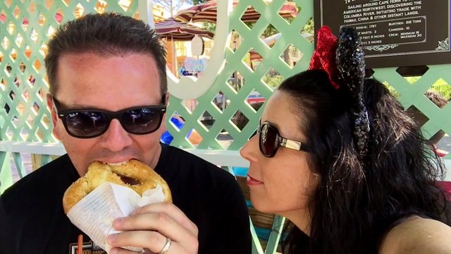 Disneyland Snacks: Our Quest for the Best