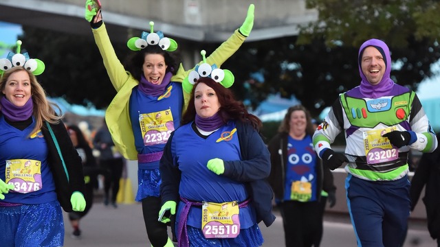 2018 WDW 5k: Toy Story Alien Running Costumes